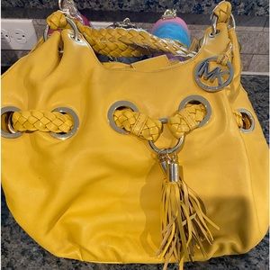 MK AUTHENTIC LEATHER PURSE MICHEAL KORS